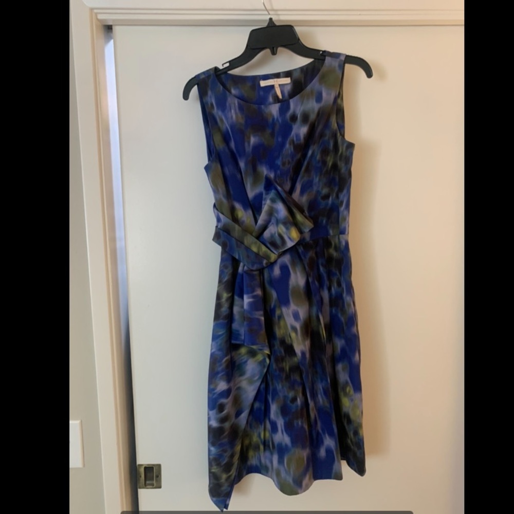 Halston Heritage, size 8, blue/green